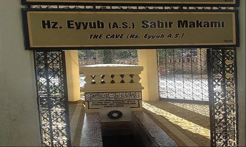 HZ. EYÜP MAKAMI