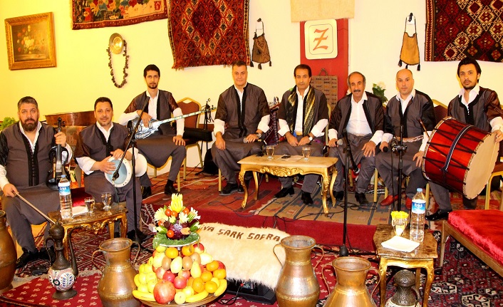 Urfa Sıra Gecesi - Çiğköfte Geleneği